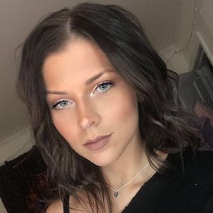 Meet your Posher, Ciara